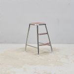 634318 Step stool